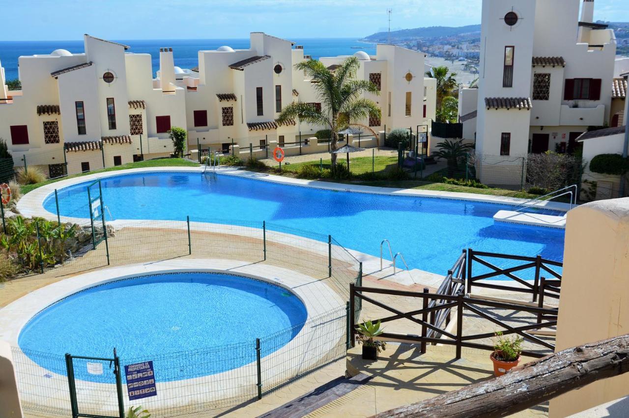 Vista Bahia Apartment กาซาเรส ภายนอก รูปภาพ